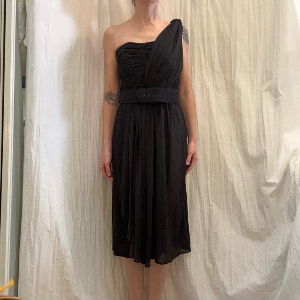 Victor Costa Black One-Shoulder Dress‎ - Picture 3 of 14